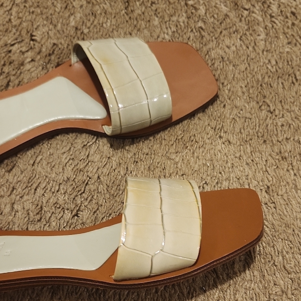 Zara Flats Sandals - Picture 6 of 6